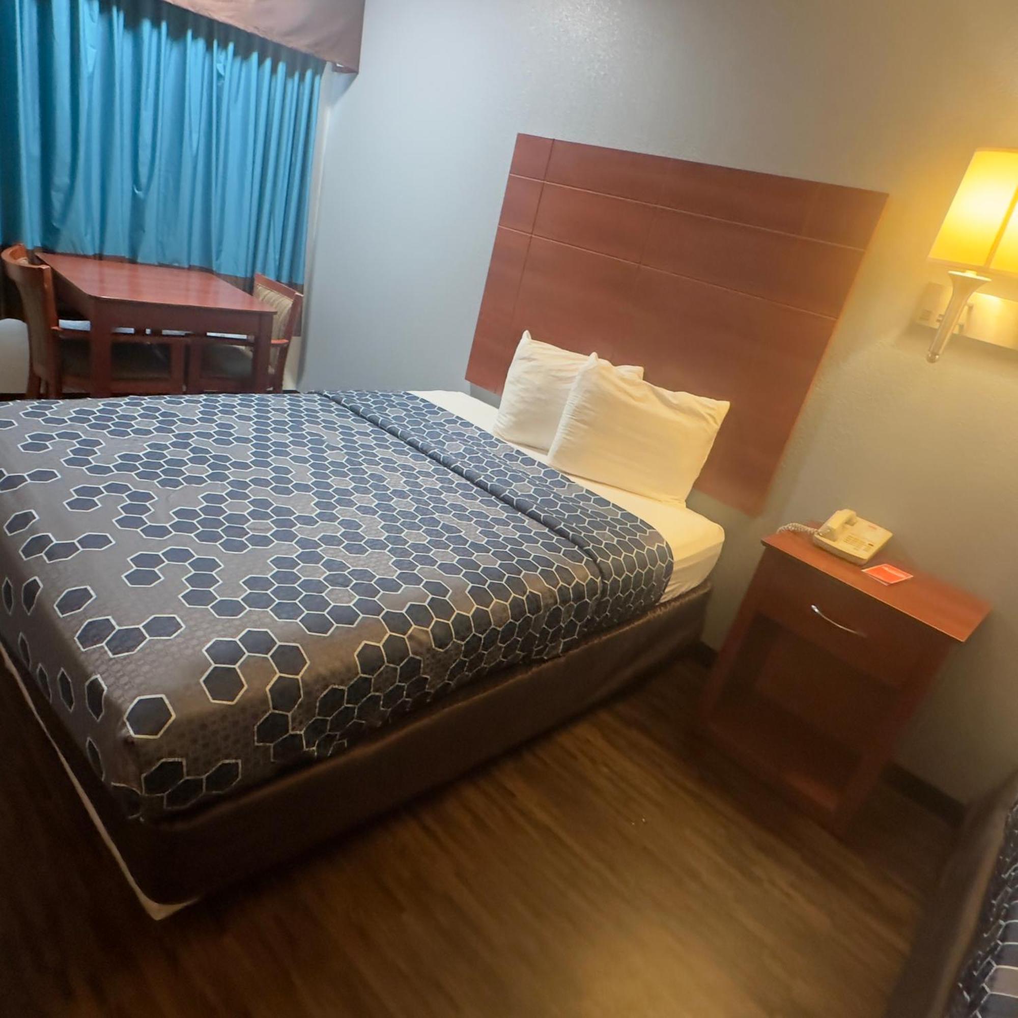 Econo Lodge Tucumcari Route 66 Extérieur photo